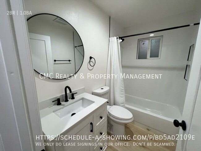 Building Photo - 4419 N Bellflower Blvd
