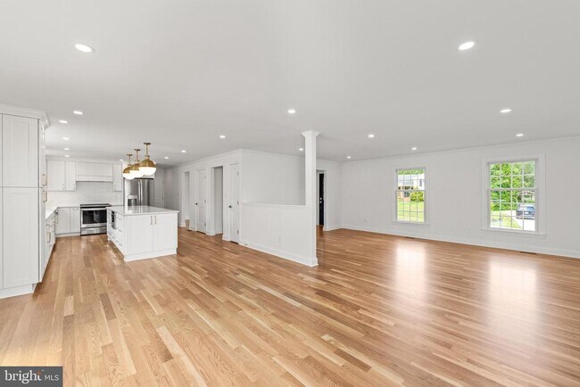 Building Photo - 1213 Clearfield Cir