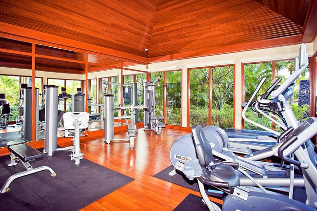 Building Photo - 1551 Ala Wai Blvd