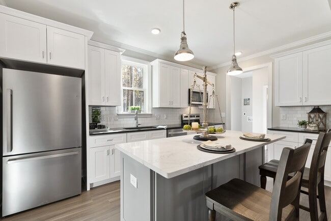 Building Photo - 520 Motorcycle Rd