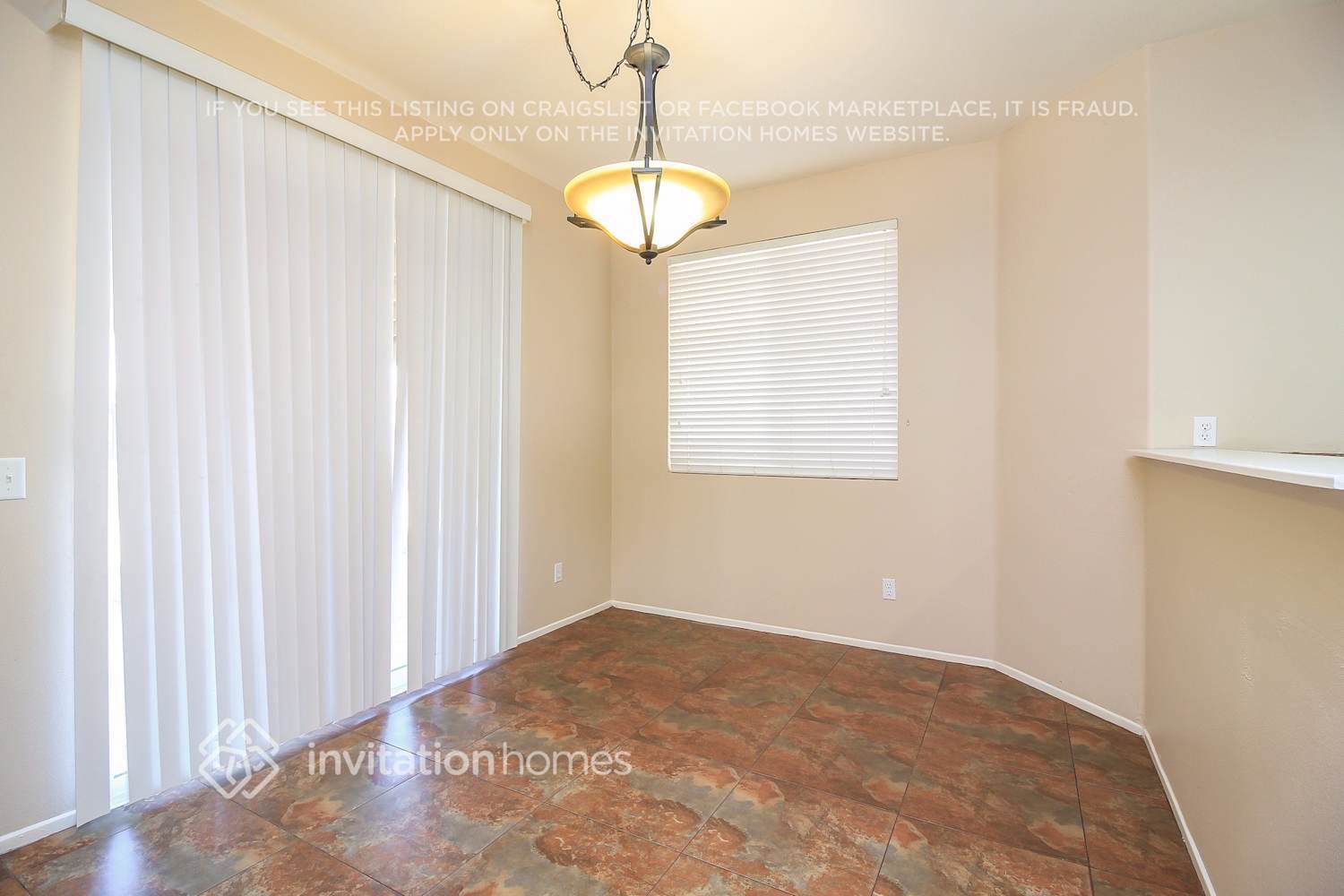 Building Photo - 575 Miracle Dr