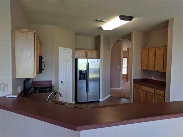 Building Photo - 2200 Fieldcrest Dr