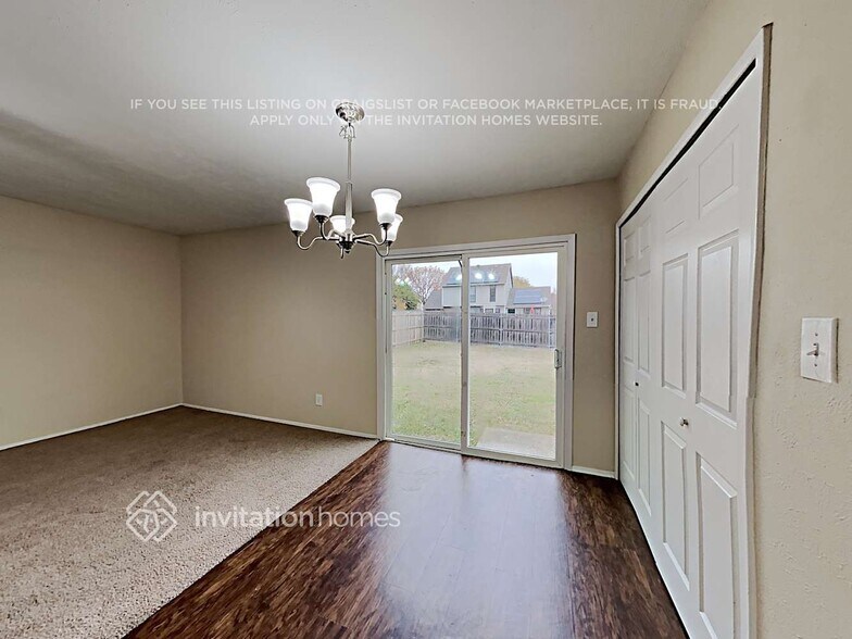 Building Photo - 4225 Pepperbush Dr