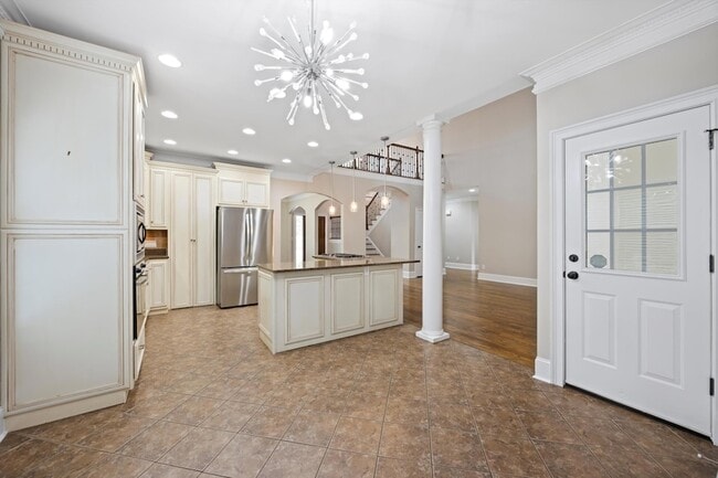 Building Photo - 7448 Miss Madison Way