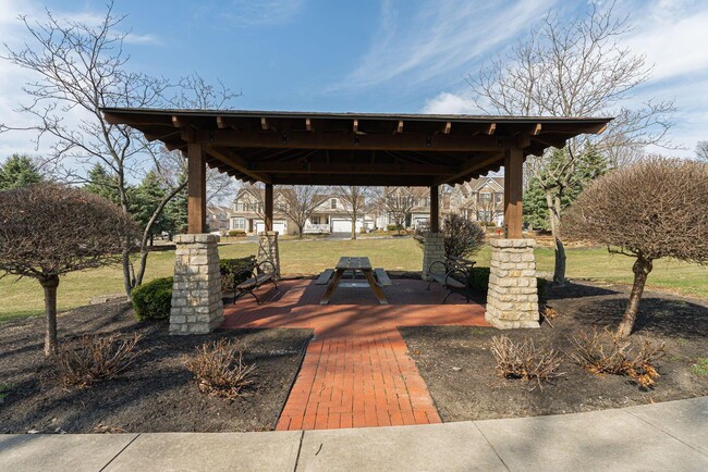 Building Photo - 6053 Taylor Rd