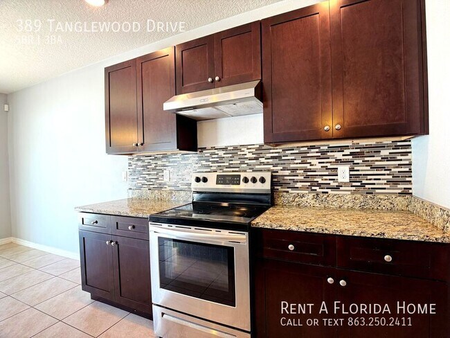 Building Photo - 389 Tanglewood Dr