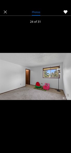 Building Photo - 1140 N Vassault St