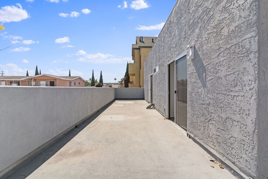 Building Photo - 630 Nebraska Ave
