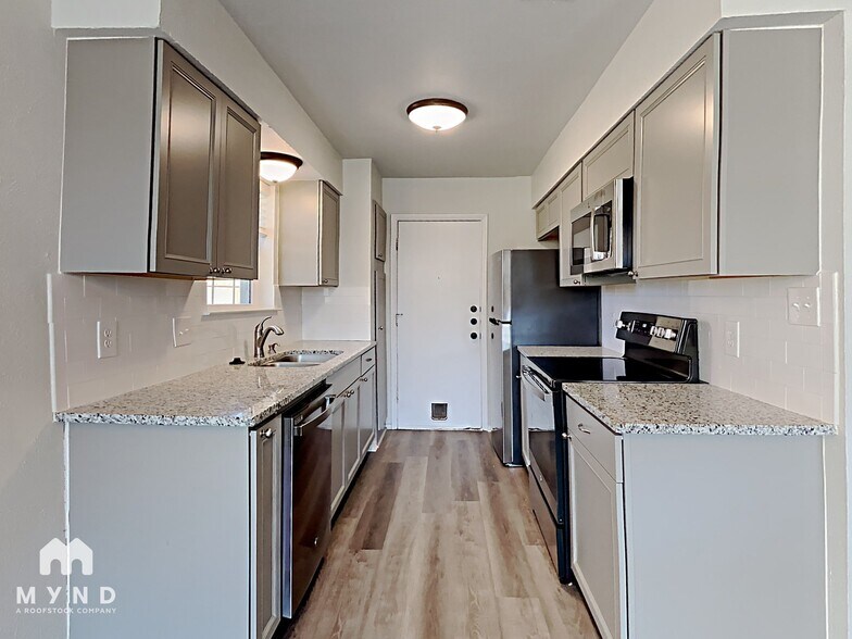 Building Photo - 7305 Leyland Pl