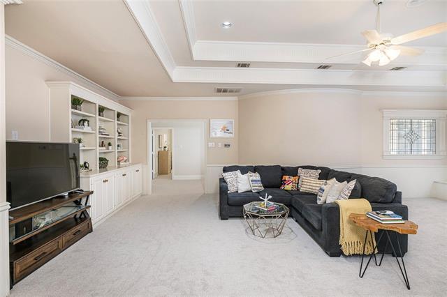 Building Photo - 17431 Woods Edge Dr