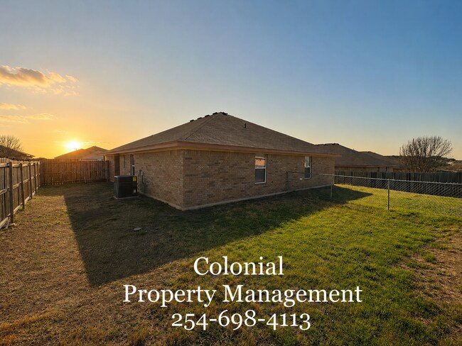 Building Photo - AVAILABLE NOW; APPLY AT OUR WEBSITE TODAY!!