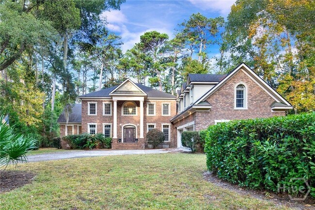 Building Photo - 2 Wakefield Pl