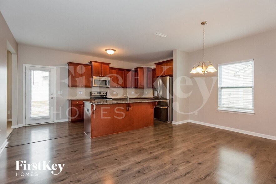 Building Photo - 244 Fesperman Cir