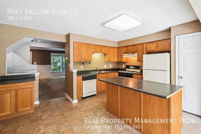 Building Photo - 9041 Falcon Glen Ct