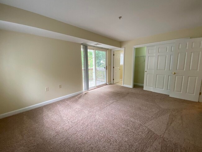 Building Photo - 99 S Mammoth Rd