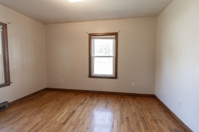 Building Photo - Charming 2 Bedroom Home in North Columbia