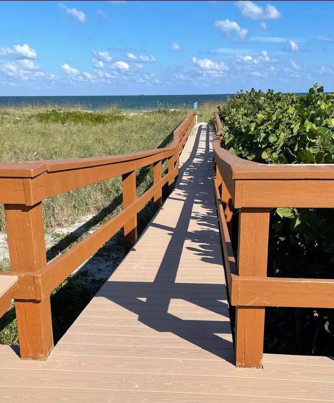 Building Photo - 2020 N Atlantic Ave