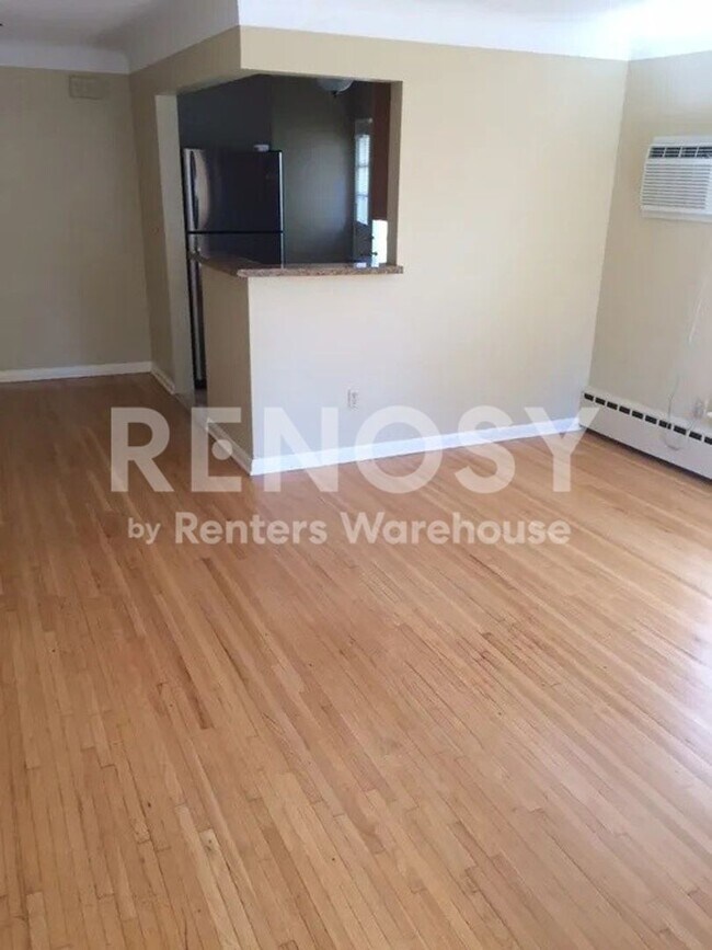 Building Photo - Fully Renovated 2BR / 2BA Home in Prime Whittier-Uptown Location