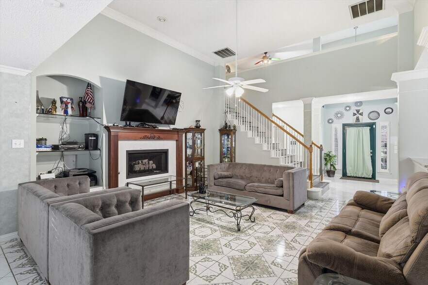 Building Photo - 2014 Rumson Dr