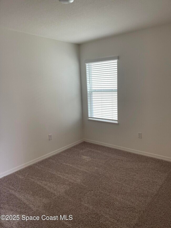 Building Photo - 2592 Pinwherry St NW