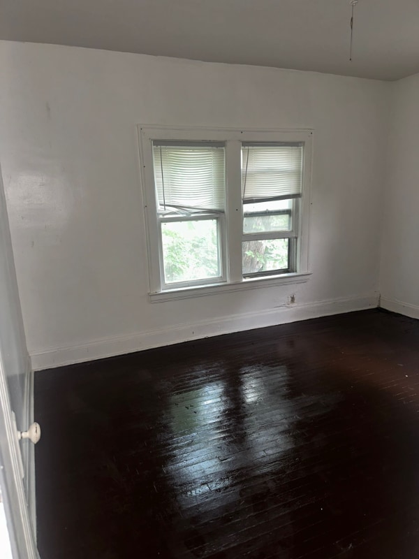 Building Photo - 3318 East Dr