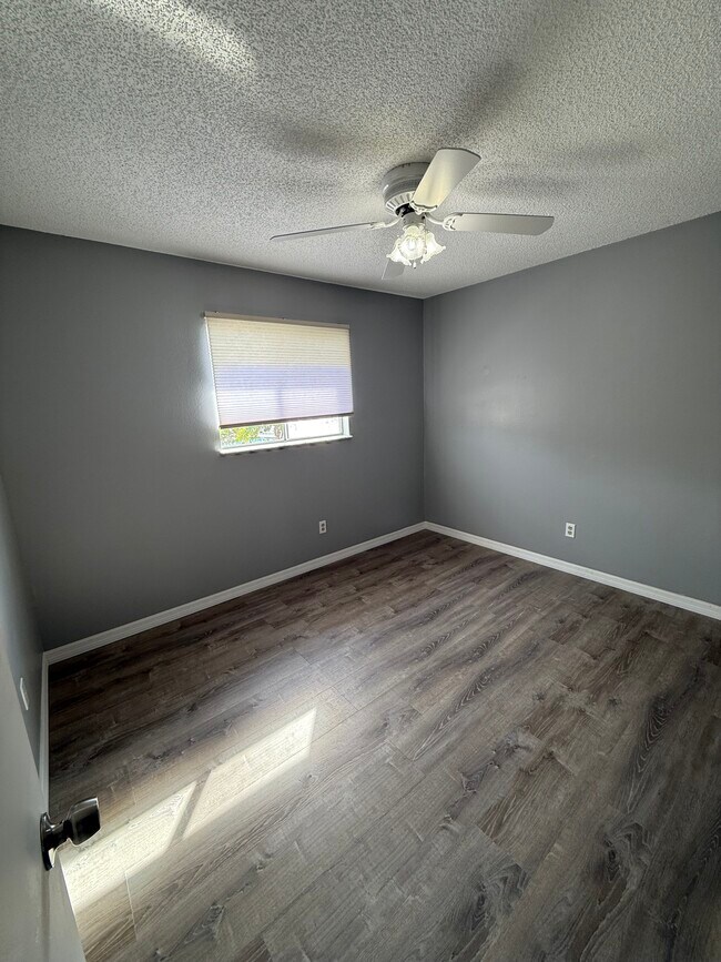 Building Photo - 3357 Yukon Cir