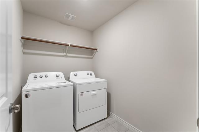 Building Photo - 413 Auburn Forest Dr