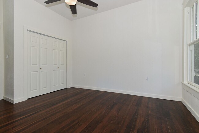 Building Photo - 2615 Polk- House
