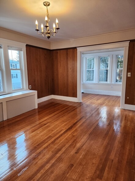 Building Photo - 87 Whitmarsh Ave