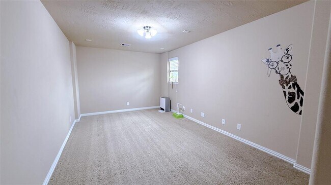 Building Photo - 2311 Blue Jay Ln