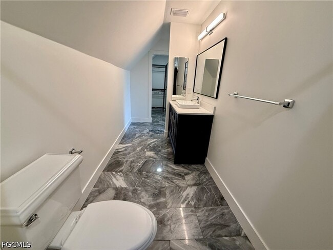 Building Photo - 18422 Huckleberry Rd