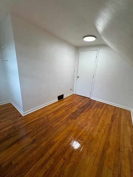 Building Photo - 232 Boswell Hill Rd