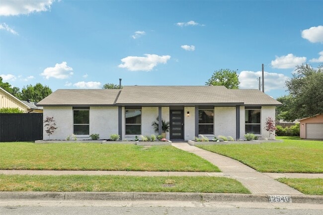 Primary Photo - 12540 High Meadow Dr