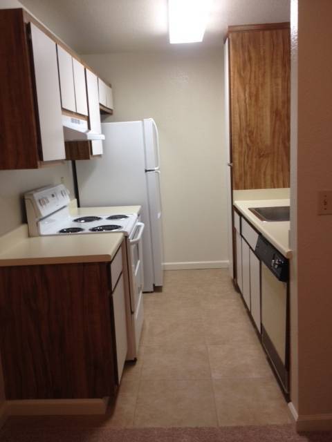 Building Photo - 39581 Ross Common