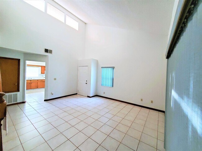 Building Photo - 1423 Disston Ave