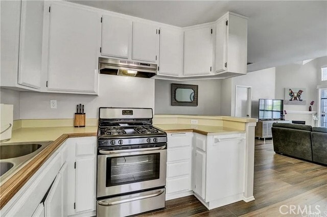 Building Photo - 1200 Gaviota Ave
