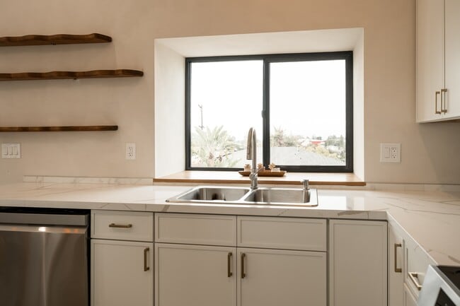 Building Photo - 4247 58th St