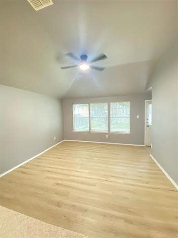 Building Photo - 6928 Clark Vista Dr