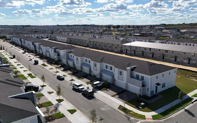 Building Photo - 248 Nine Iron Dr