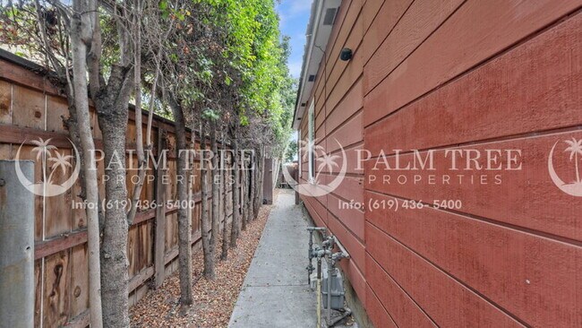 Building Photo - 576 Garrett Ave