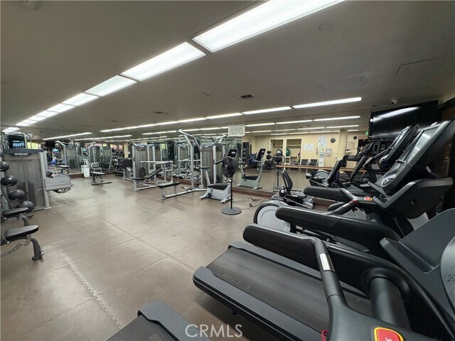 Building Photo - 200 N Swall Dr