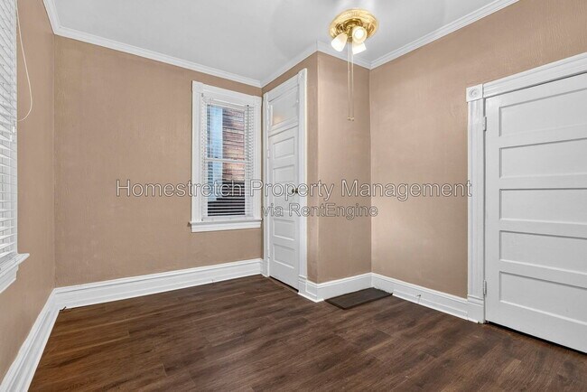 Building Photo - 2617 Sutton Blvd