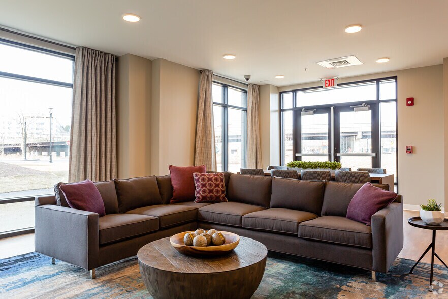 Columbus Commons 145 Columbus Blvd New Britain CT 06051 Apartment