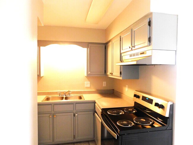 Building Photo - 105 Rockwell Way