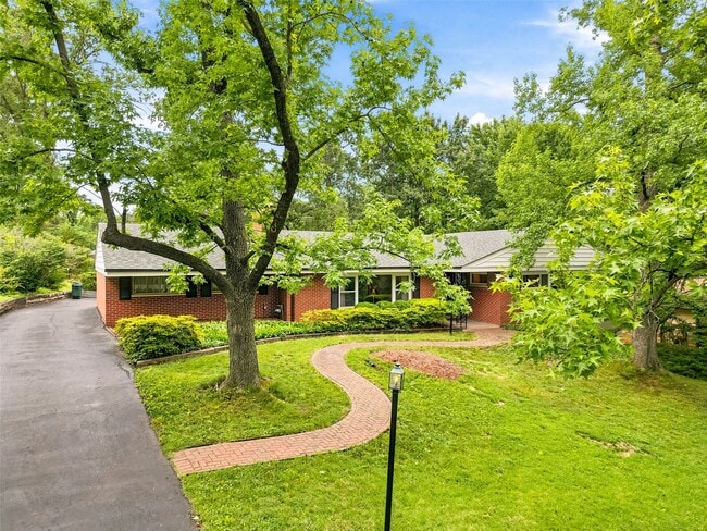 Building Photo - 23 Beaver Dr