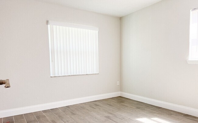 Building Photo - 2092 Willie Mays Pkwy