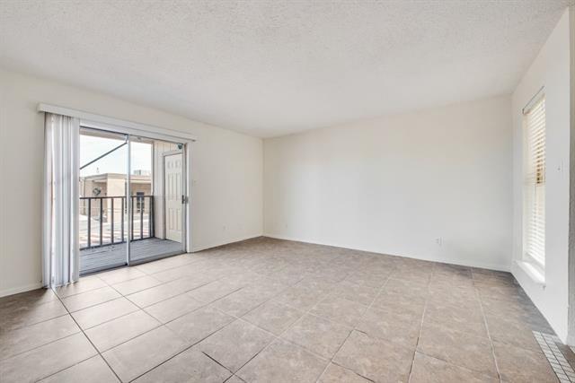 Building Photo - 3824 Cibolo Dr