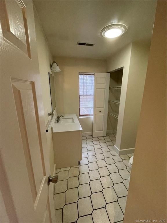 Building Photo - 143 Berkeley Rd