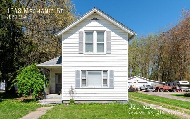 Primary Photo - 1048 Mechanic St