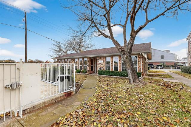 Building Photo - 2200 E Trinity Mls Rd